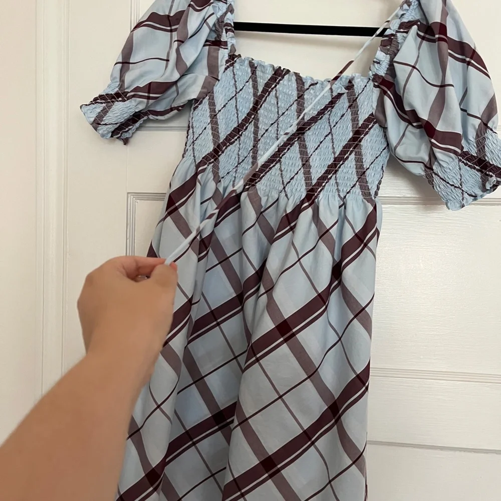 Hill House Athena nap dress, size small, missing string, Matilda print - Picture 8 of 8